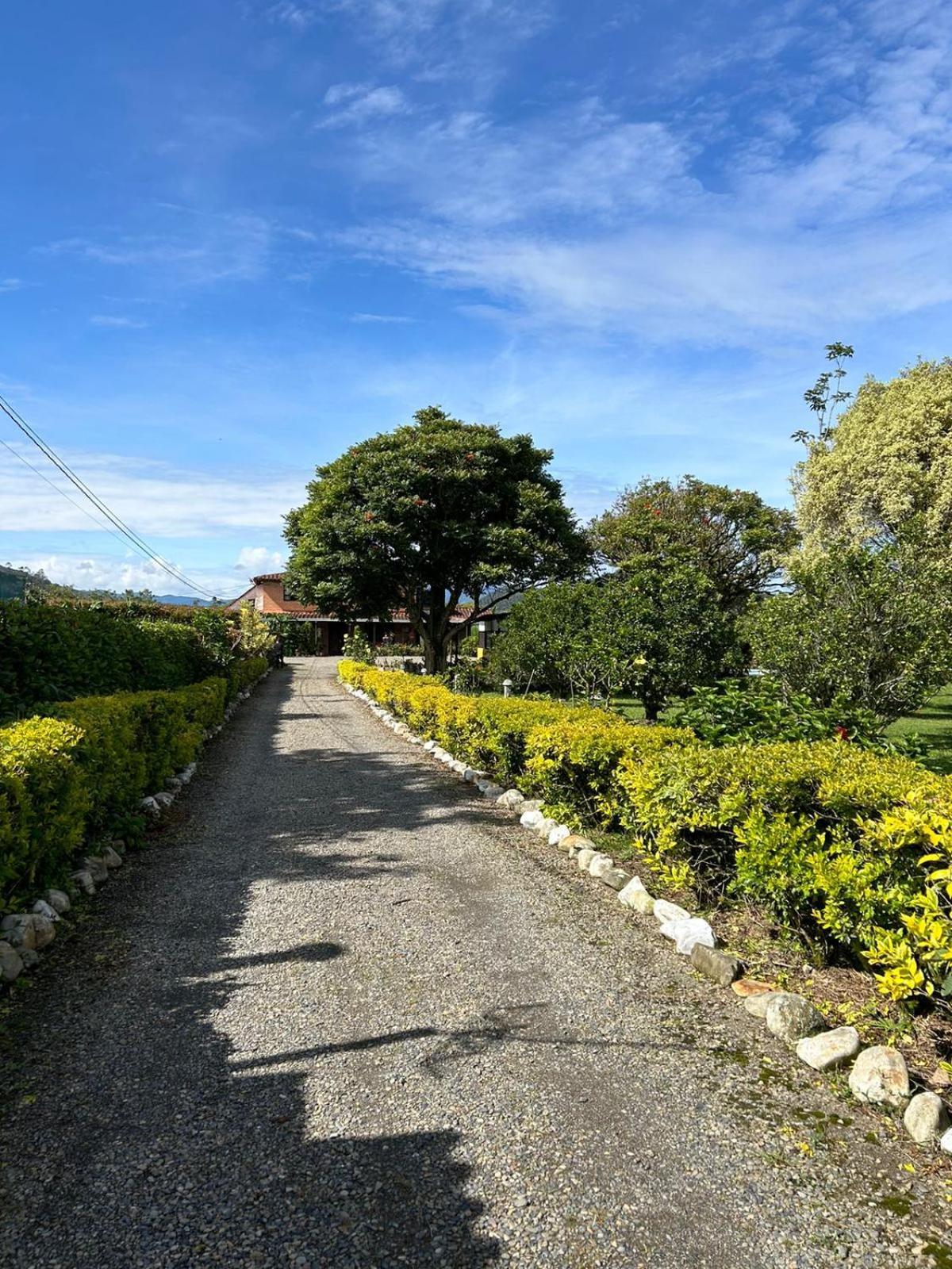 Finca Hotel Paraiso Urrao Exterior photo