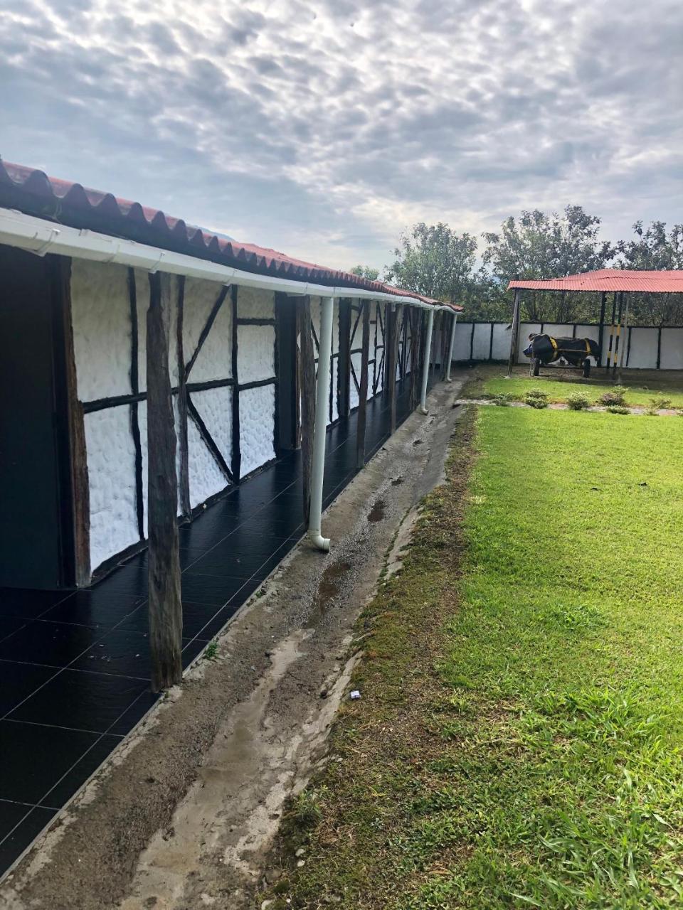 Finca Hotel Paraiso Urrao Exterior photo